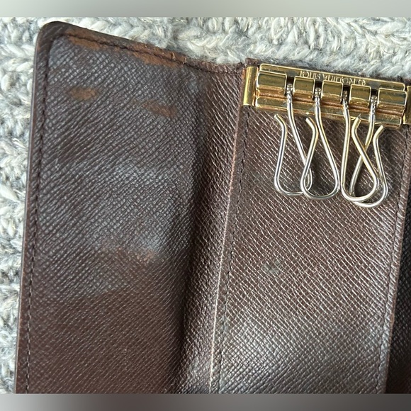 Louis Vuitton Damier Ebene Multicles 4 Key Holder - Picture 3 of 15